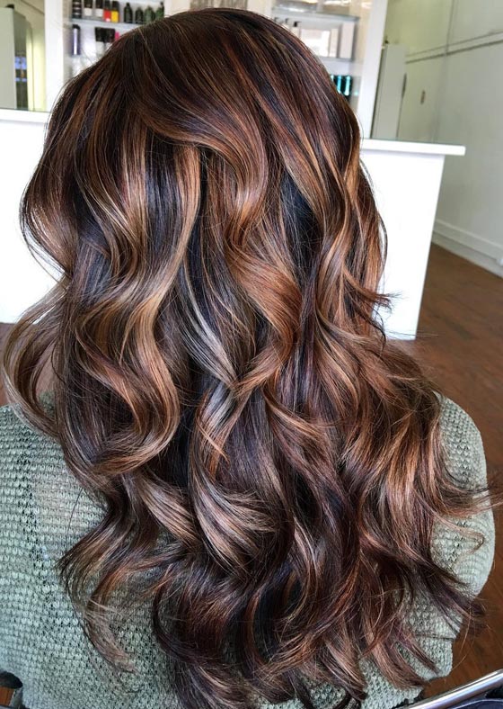 mahogany hair color with caramel highlights