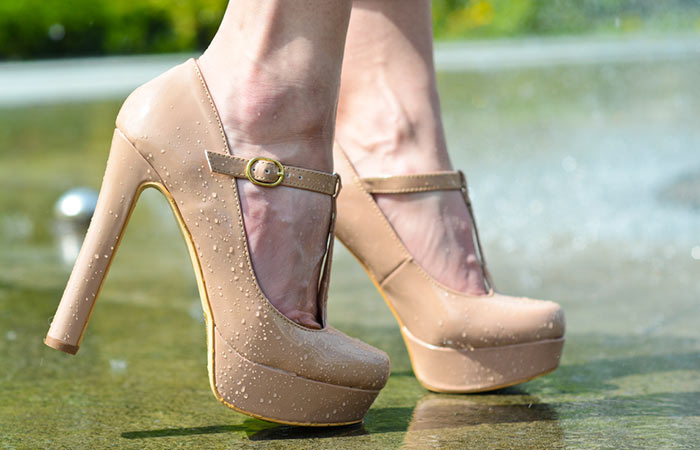 SHOES THAT WORK EVERY TIME  NUDE SHOES MAKE ANY OUTFIT BETTER