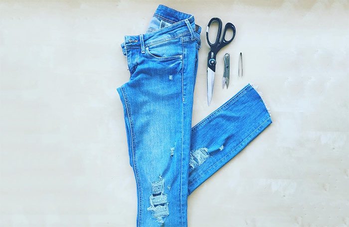 beskyttelse Forkæl dig kombination How To Make Ripped Jeans In 5 DIY Methods