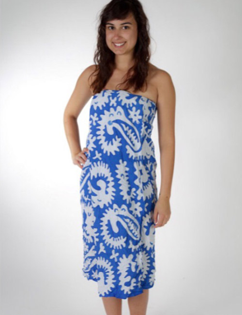 How To Style a Sarong As a Dress 