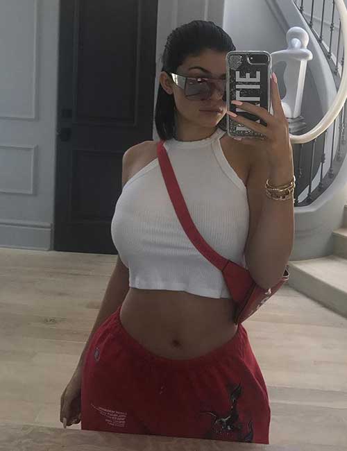20 best kylie jenner outfits street styles