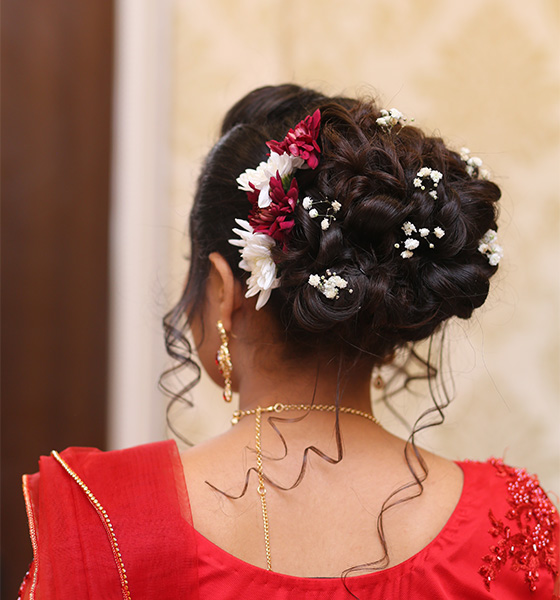Trendy Bridal Hairstyles For Indian Brides