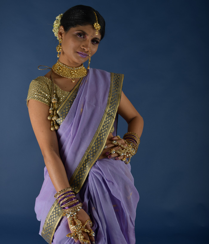 Saree style for slim and skinny women -  [Infographic]
