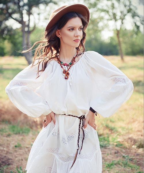 Boho Chic Style 101: A Guide For Every Season – Girl Intuitive
