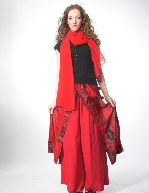 What do I wear with a red palazzo? - Quora