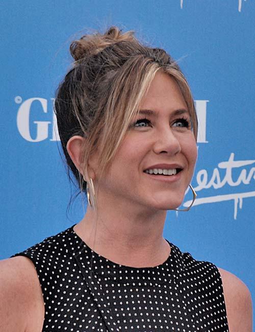 35 Incredible Jennifer Aniston Hairstyles