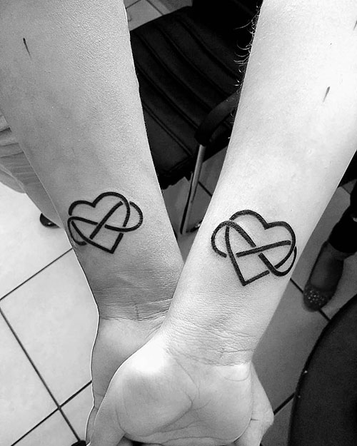 Broken Heart Tattoo Ideas to Tell Your Sad Love Story — InkMatch