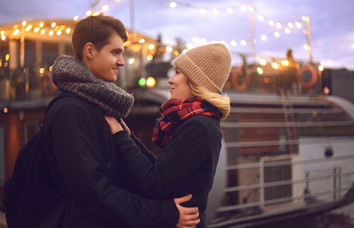 17 Signs Of Chemistry Between Two People