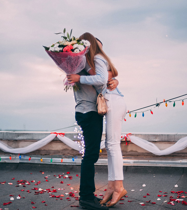 12 Awesome Romantic Ways To Propose To A Girl Of Your Dreams