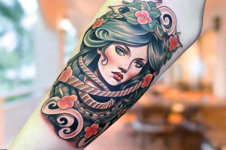 Thigh Medusa Tattoo 2 | Medusa tattoo design, Cute thigh tattoos, Medusa  tattoo